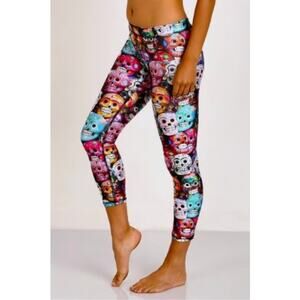 Terez Leggings Dia de los Muertos Capri Bright Skulls Made New York Size Medium
